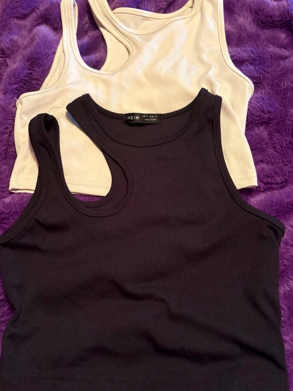 SHEIN Ribbed Racerback Crop Tank Set - Black & Cream
